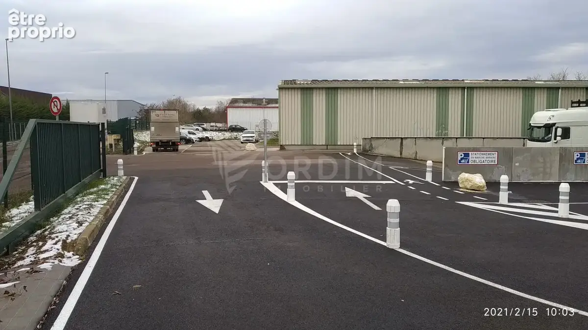 APPOIGNY - AUXERRE NORD A6 NORD -Bâtiment d'activité de  4730m² sur 9200m² de Terrain - photo 6