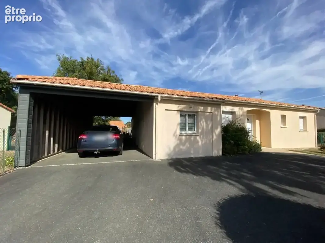Plain pied avec 3 chambres sur  644m2 de terrain - photo 1