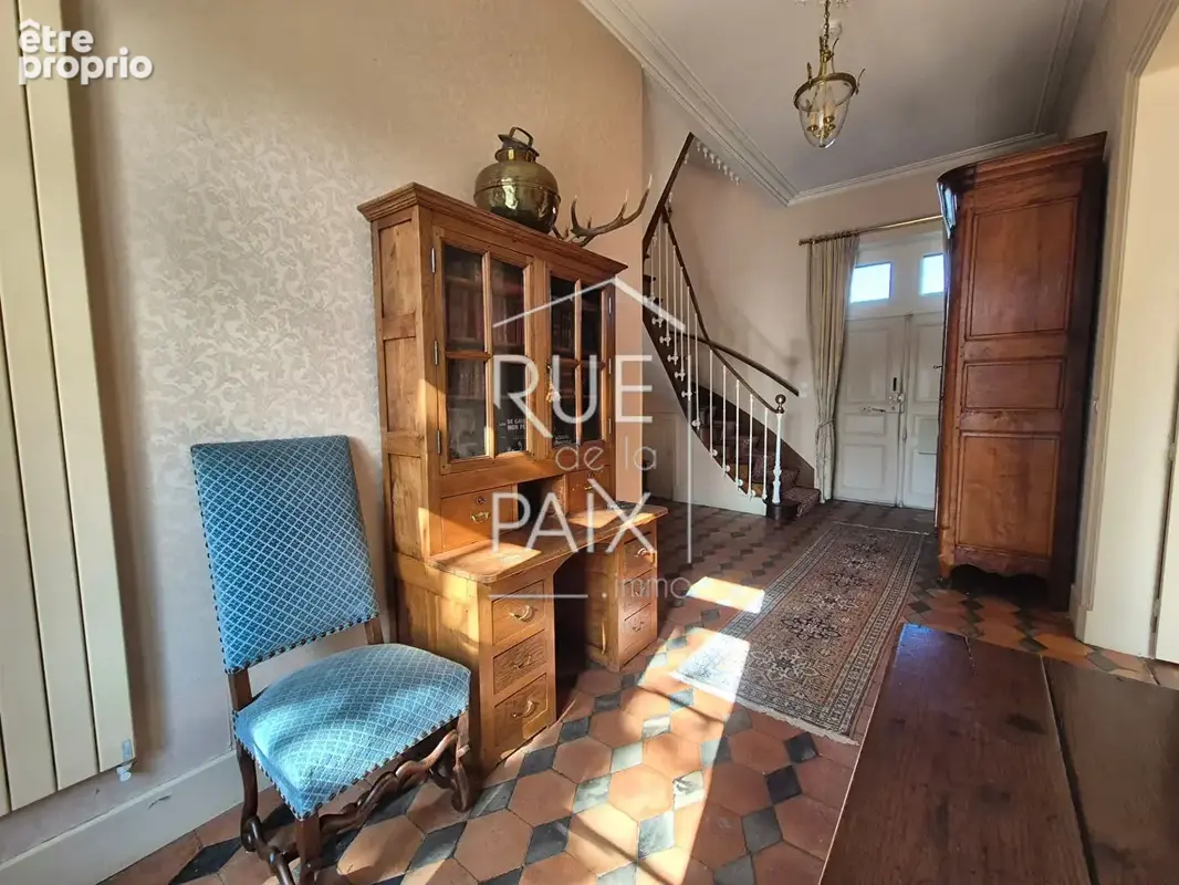 Maison Bourgeoise PAS DE JEU 6 pièce(s) 218 m2 / 5 CHAMBRES - photo 4