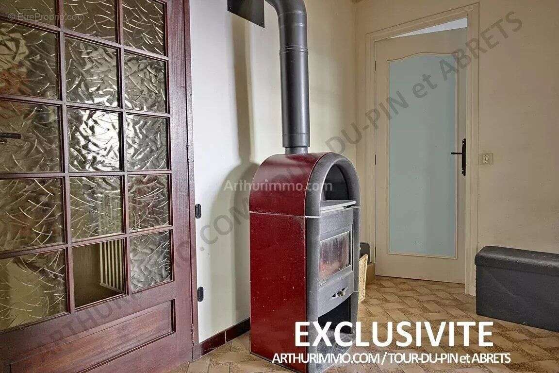 Maison à LE PONT-DE-BEAUVOISIN