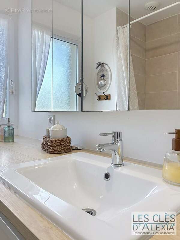 Appartement à LOIRE-SUR-RHONE