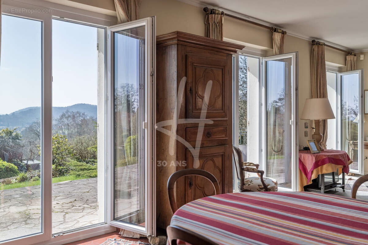 Maison à LESSY