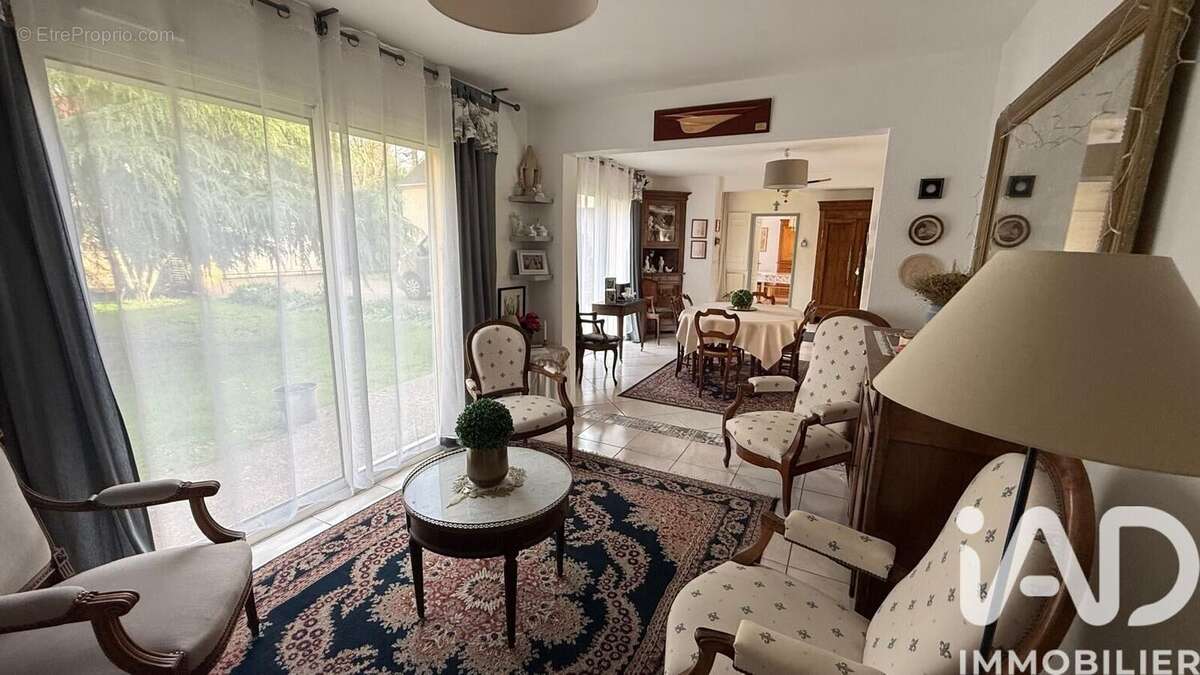 Photo 3 - Maison à SENS