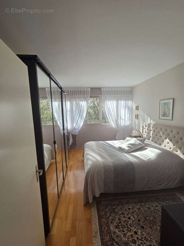 Appartement à VAUX-LE-PENIL