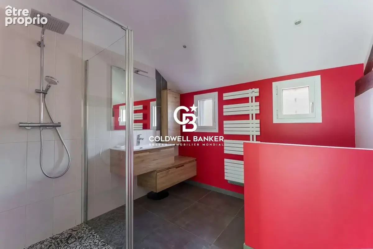 Tours –  maison familiale de 250 m² - 6 chambres - avec jardin et stationnement - photo 23