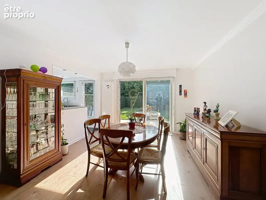 Maison 5 pièces 93 m² à vendre à Marcq-En-Baroeul (59700) - photo 2