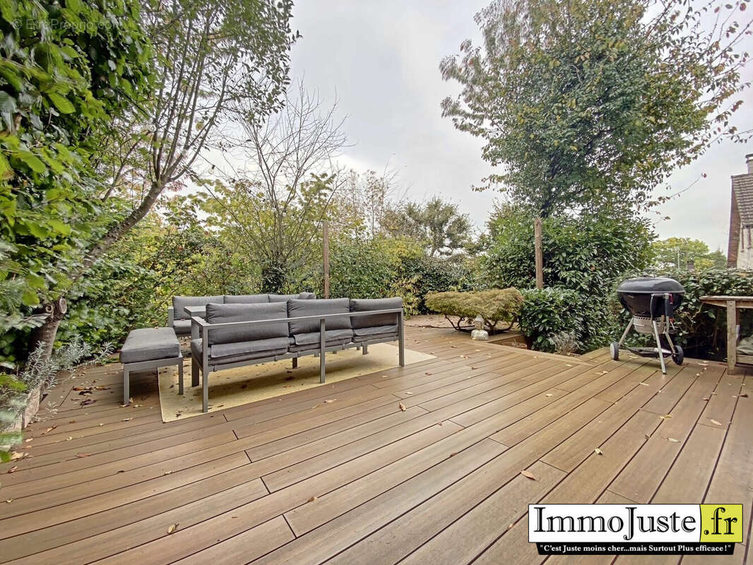 Maison à LEVIS-SAINT-NOM