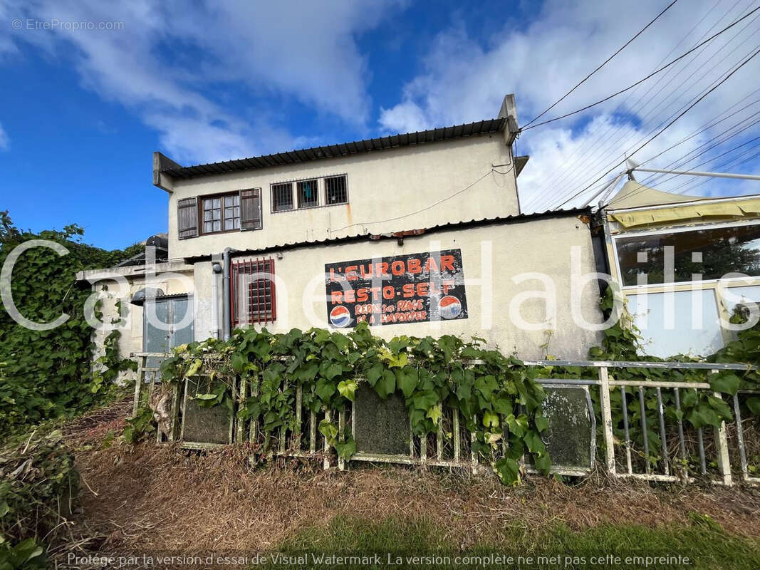 Commerce à LE TAMPON