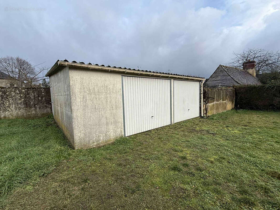 Maison à TUFFE