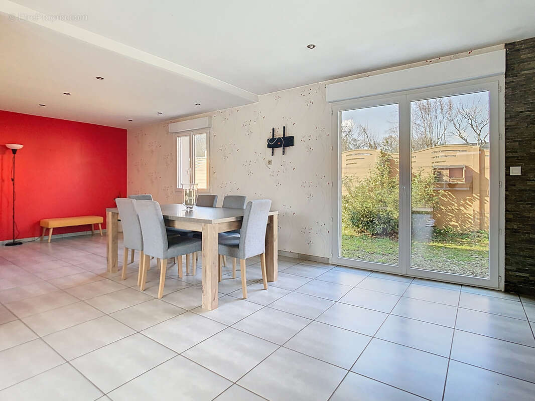 Maison à HOUTTEVILLE