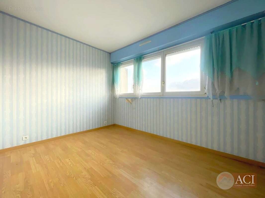 58093625g.jpg - Appartement à MONTMAGNY