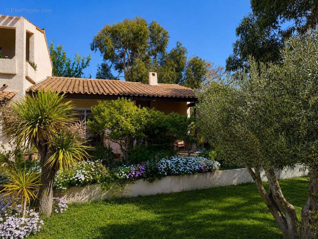 Une propriété introuvable : 2 159 m² de jardin privé au cœur de narbonne - photo 6