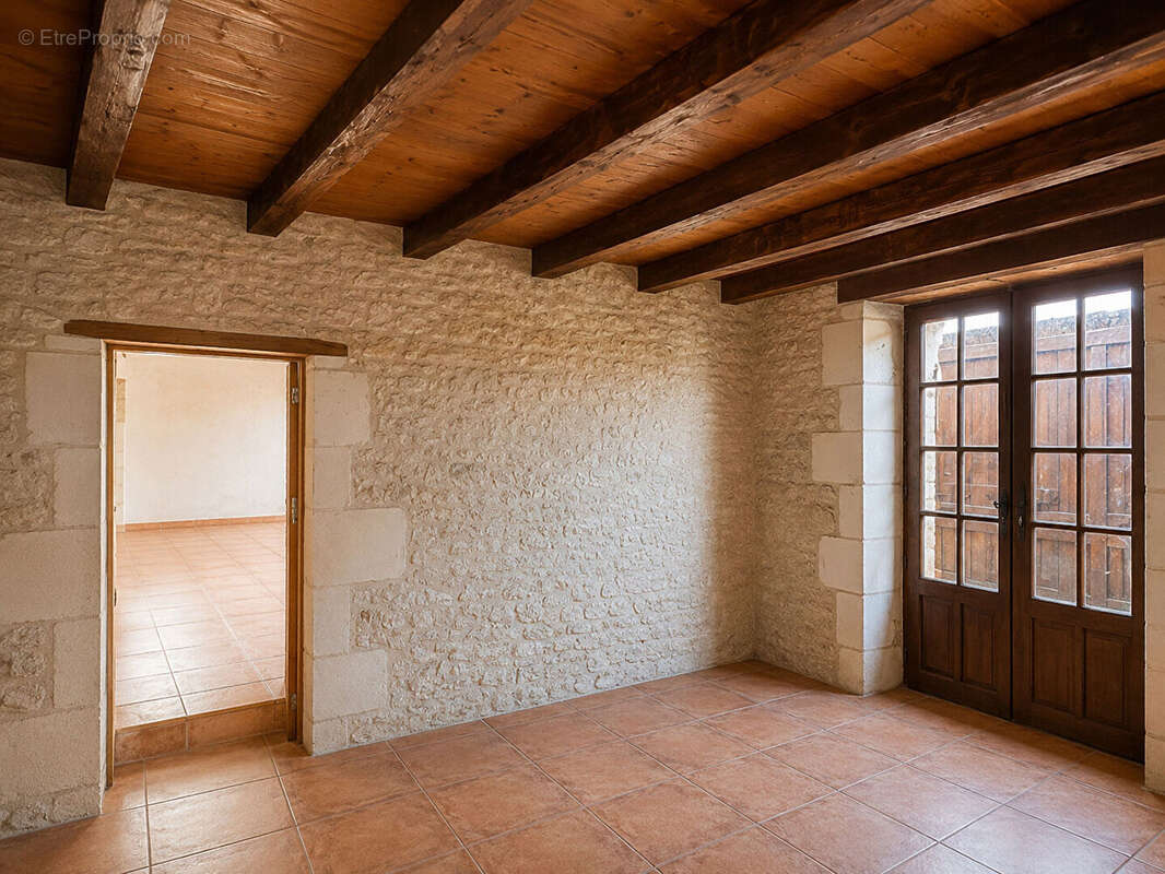 Maison Puy Du Lac 8 pièce(s) 168.71 m2 - photo 4