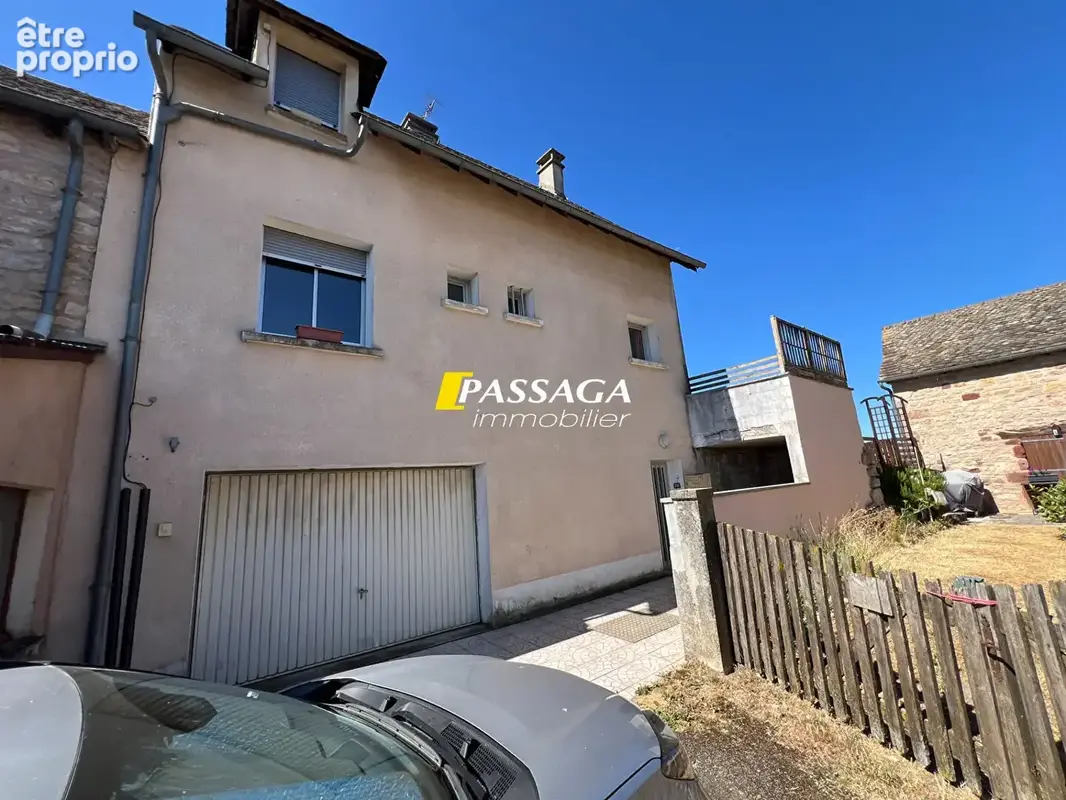 A VENDRE - Maison d'habitation avec jardin et garage - GAGES LE HAUT - photo 12