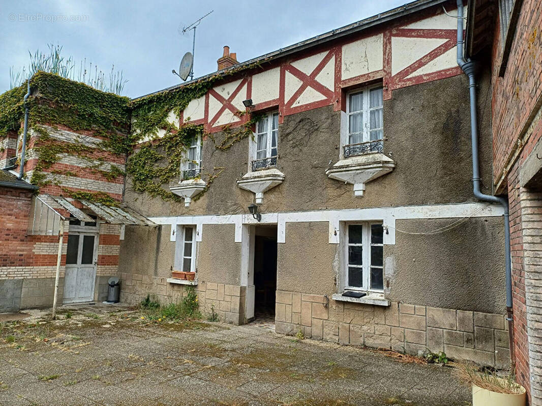 Maison à SAINT-BERTHEVIN
