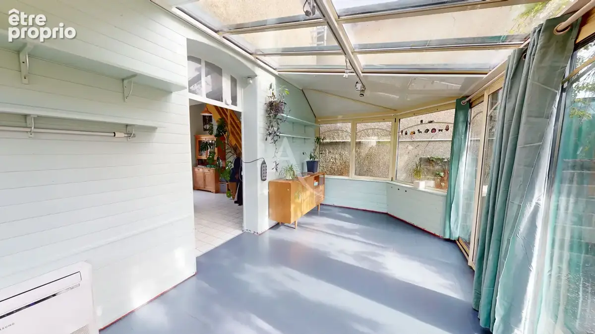 Maison familiale avec jardin, terrasse, garage et dépendances sur Poitiers - photo 7