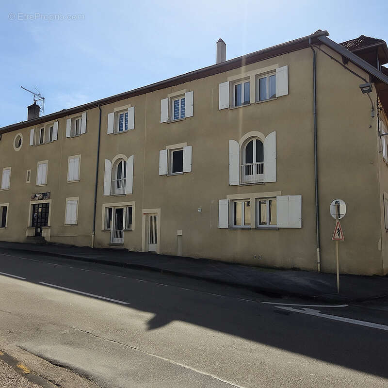 Appartement à VERCEL-VILLEDIEU-LE-CAMP