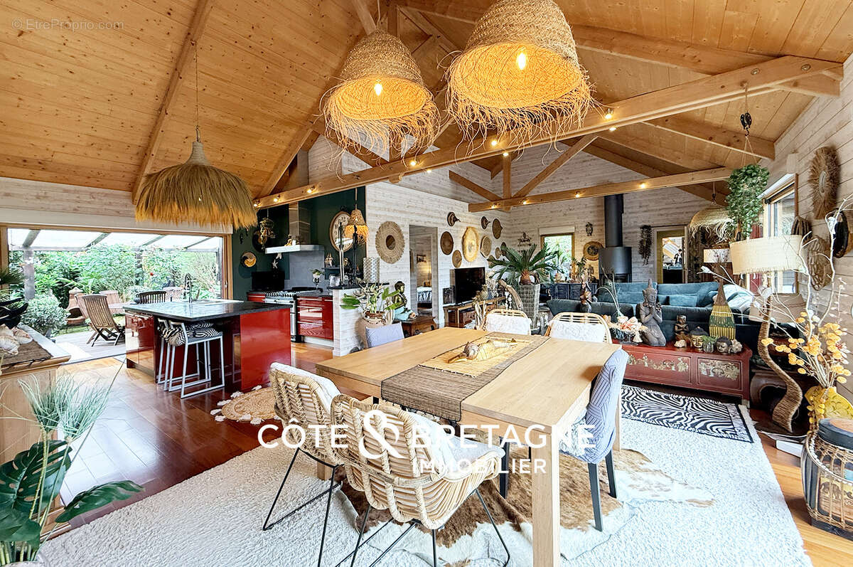 Propriété d'architecte d'exception sur la côte de granit rose  réf : 2026116 - photo 4