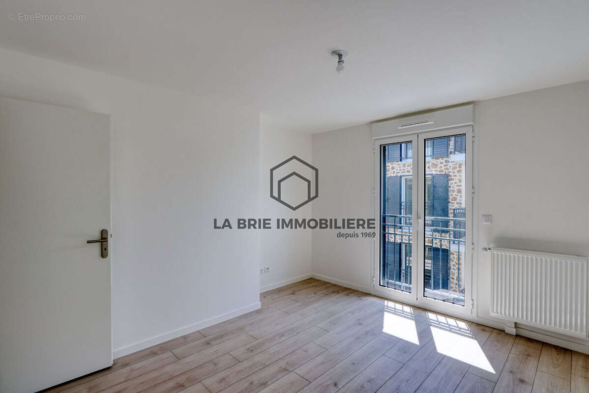 Appartement à VILLIERS-SUR-MARNE