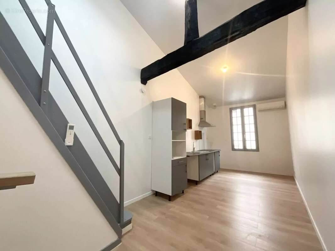 Appartement à REALMONT