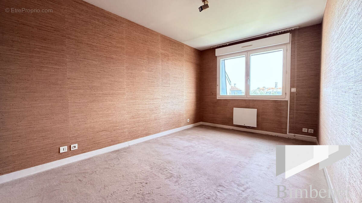 Appartement 92 m² à Orleans  - photo 6
