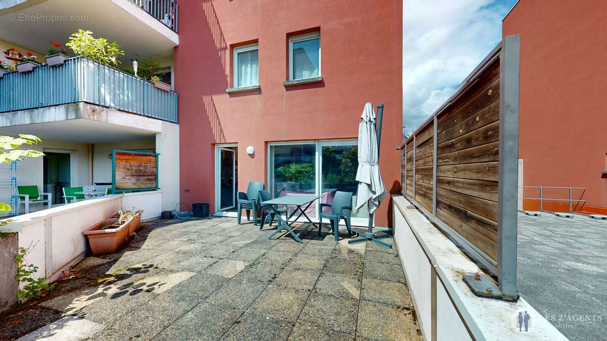 Appartement à ECHIROLLES