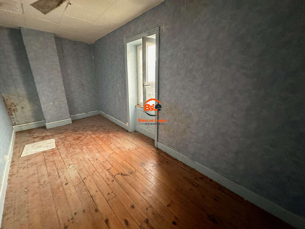 A VENDRE AGENCE BSLE Immeuble LEMPDES - Maison à LEMPDES