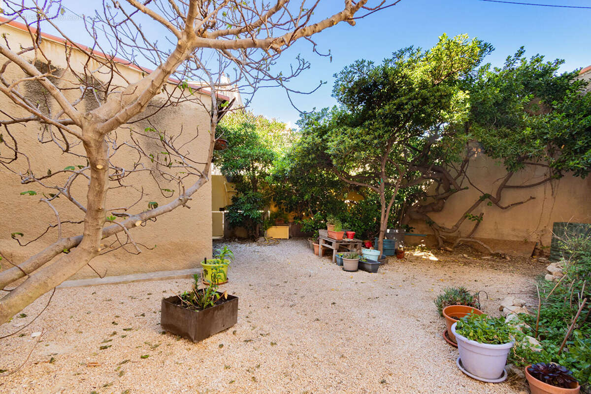 Maison à MARSEILLE-7E