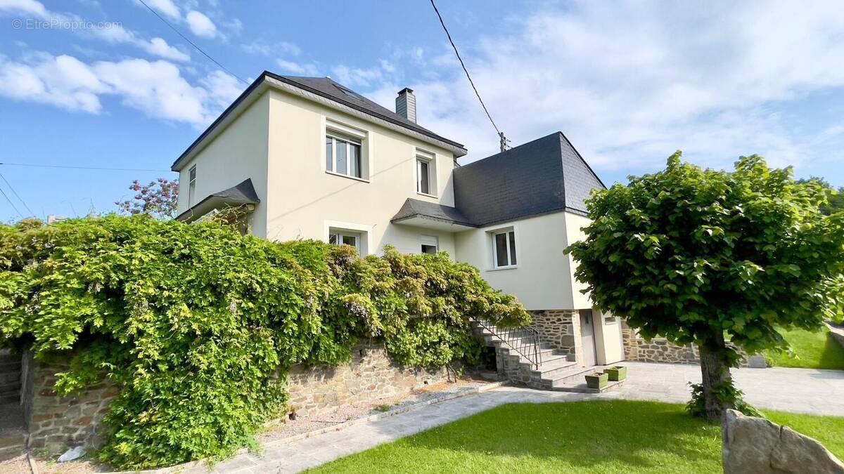 Photo 1 - Maison à MAYENNE