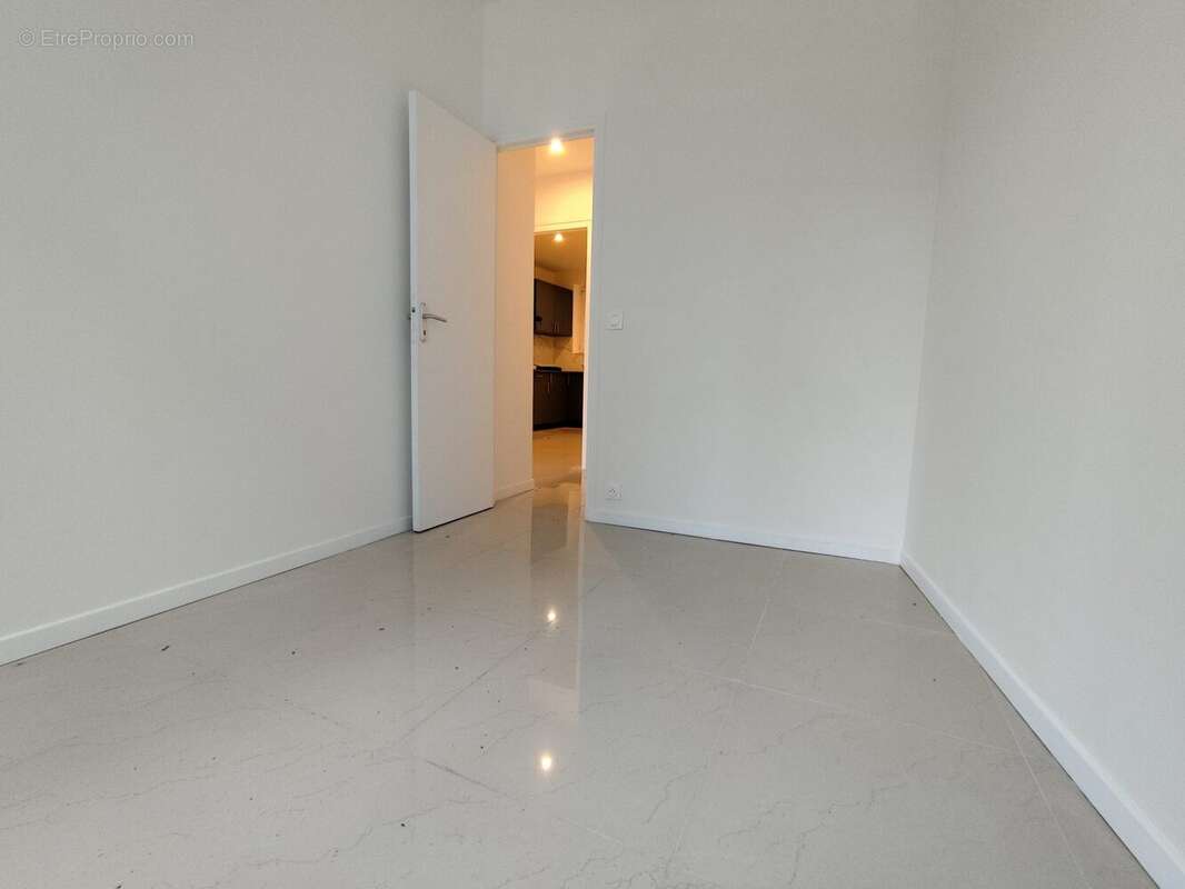 Appartement à MAISONS-ALFORT