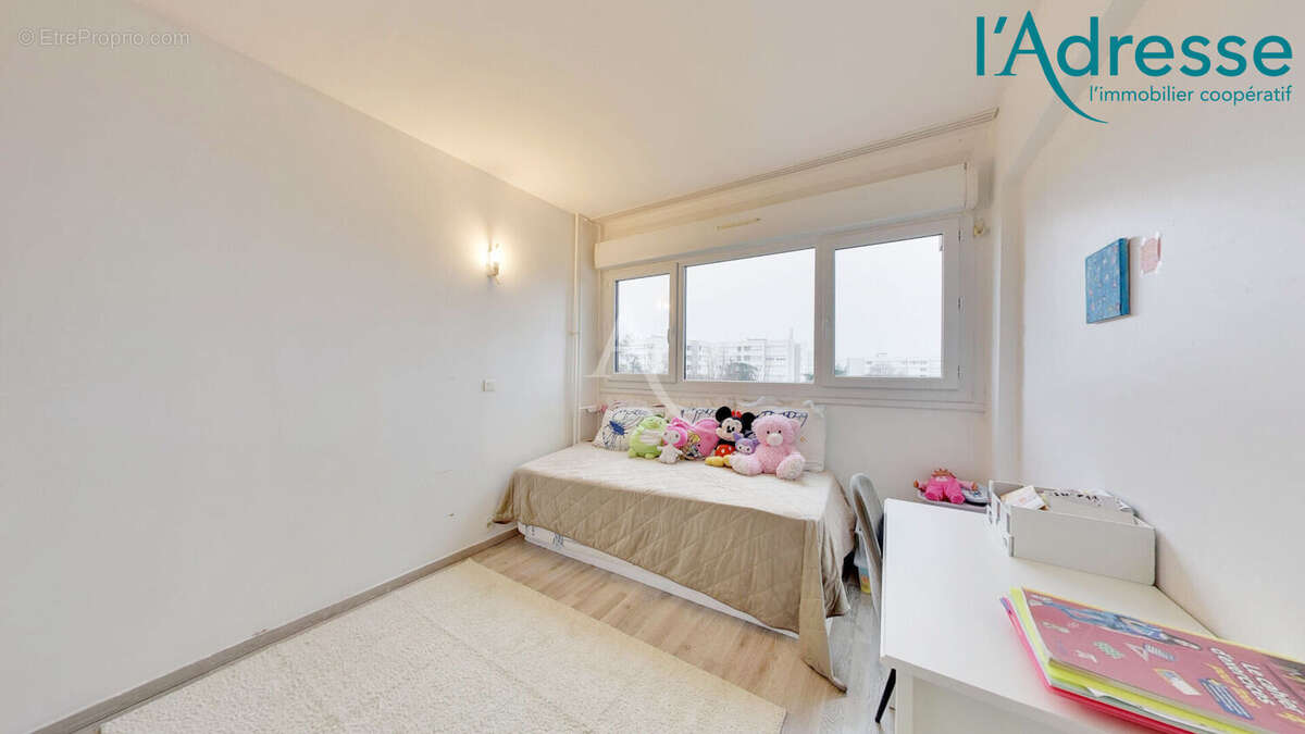 Appartement à CHENNEVIERES-SUR-MARNE