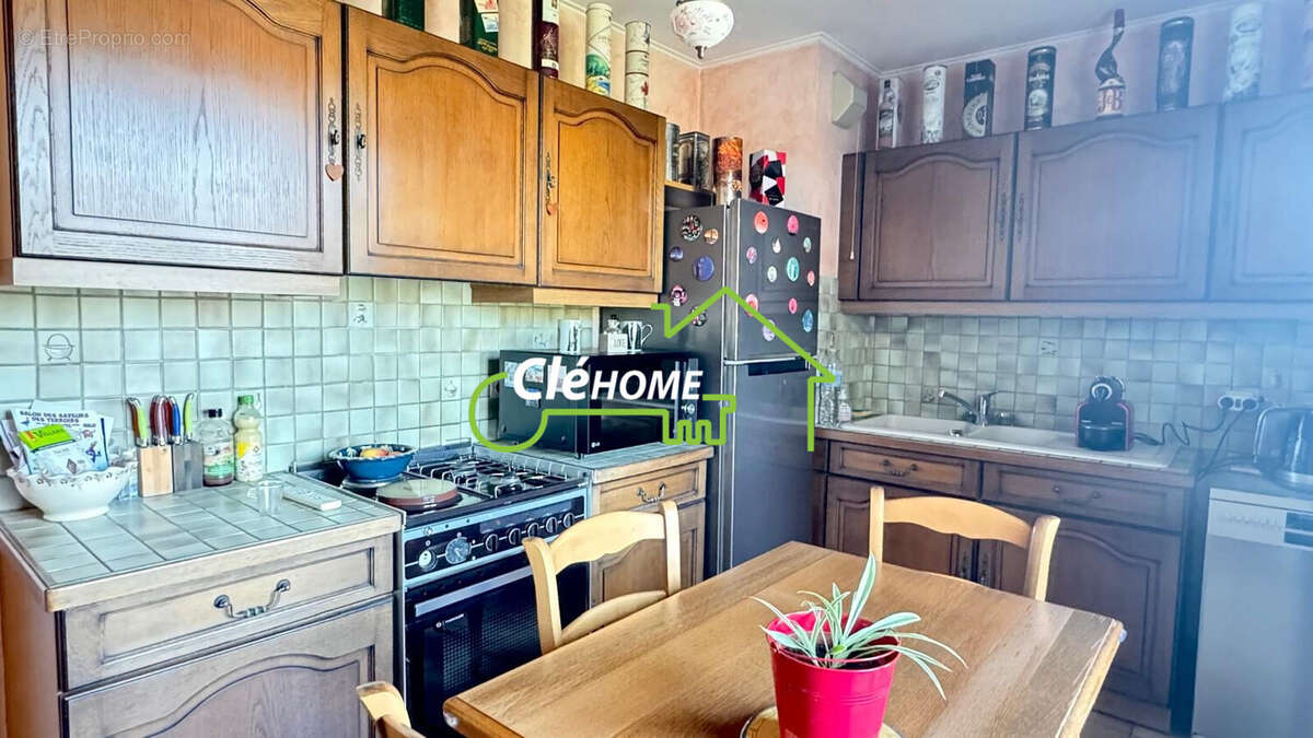 Appartement à CHAMPAGNE-AU-MONT-D'OR