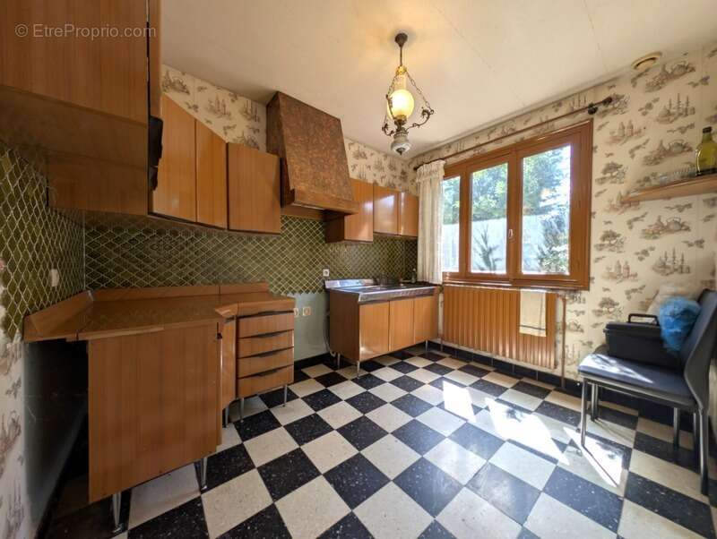 Maison à RIORGES