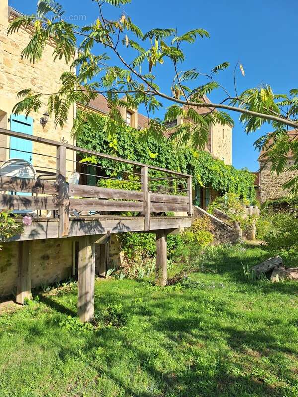 Maison 308 m² à Salles-De-Belves  - photo 142
