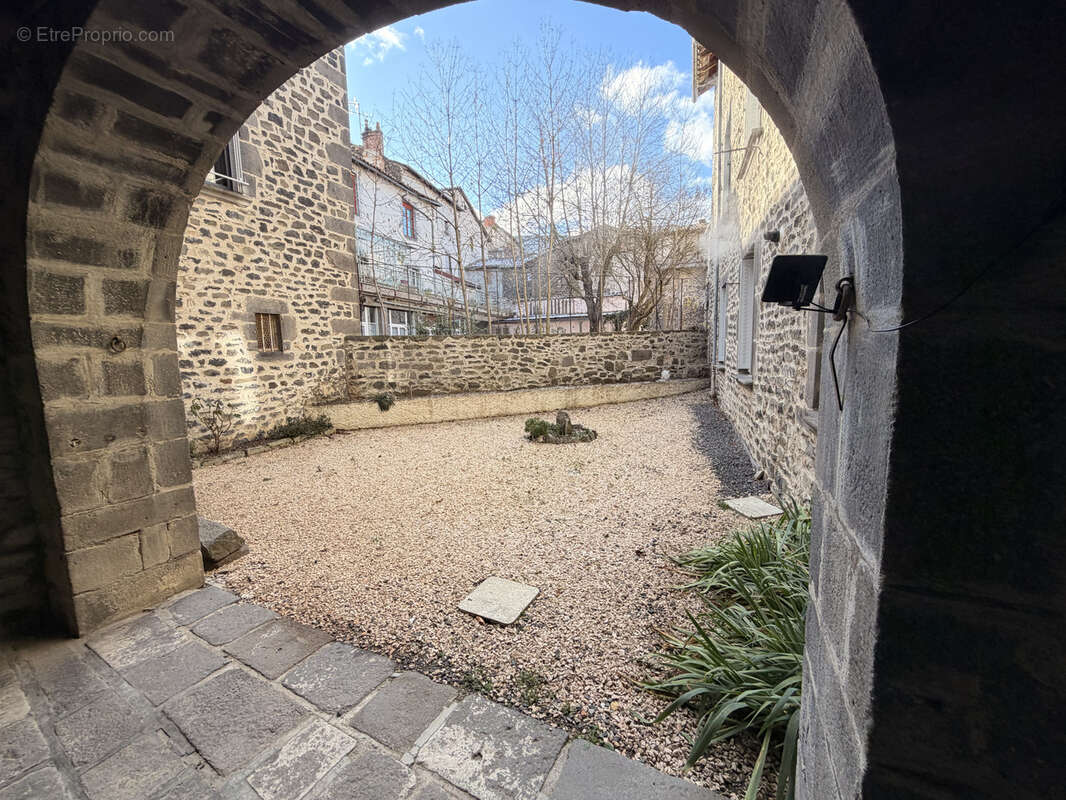 Appartement à SAINT-FLOUR