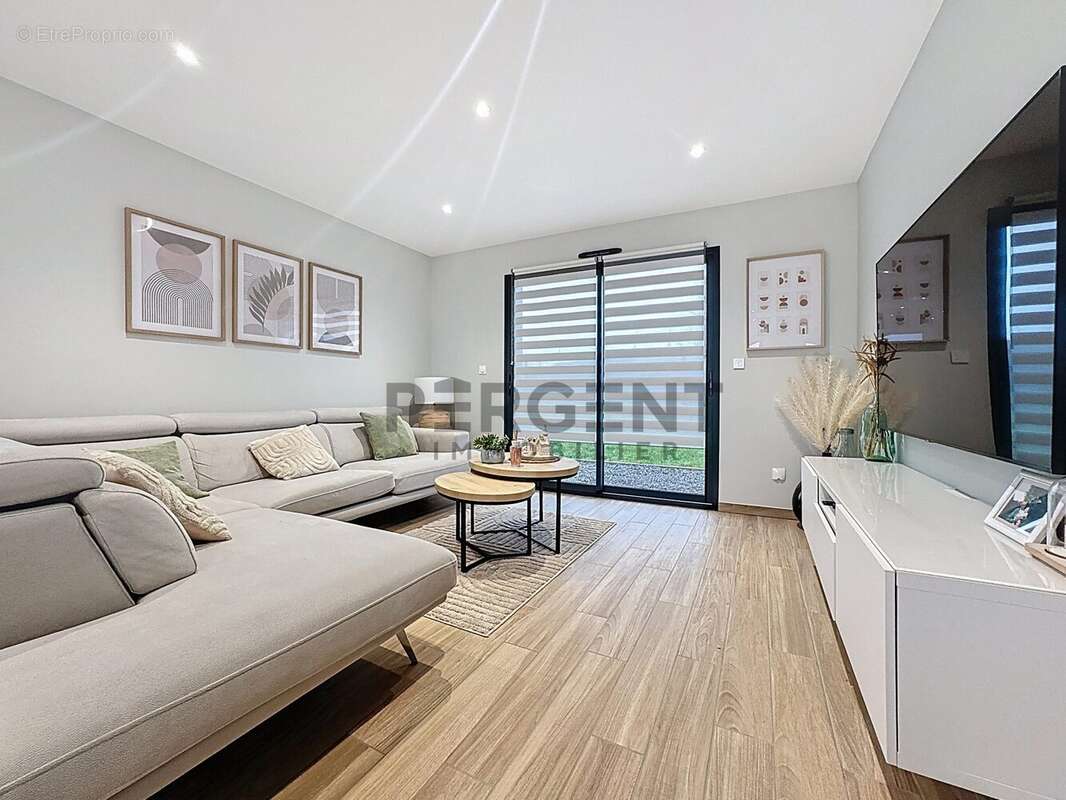 Maison à LA GRANDVILLE