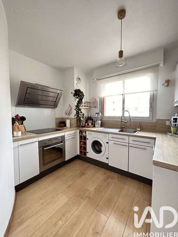 Photo 3 - Appartement à VILLEMOMBLE