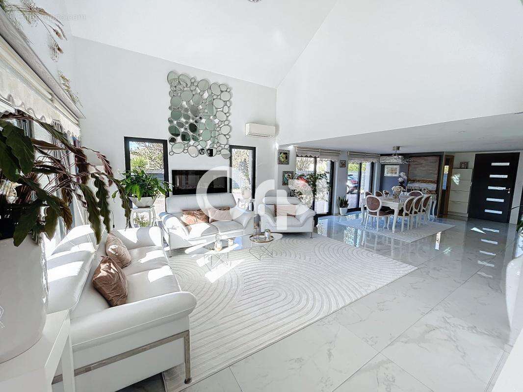 Maison à BRIVE-LA-GAILLARDE