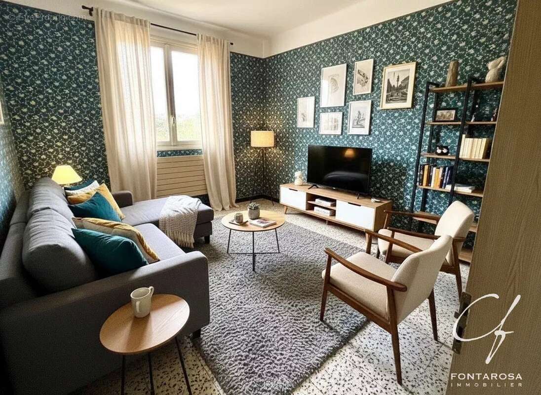 Appartement à SAINT-RAPHAEL