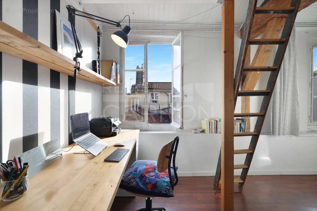 Appartement à LYON-1E