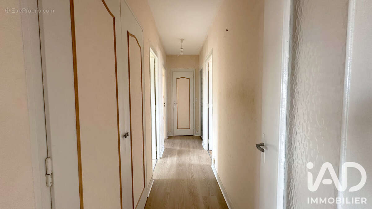 Appartement 70 m² à Besancon  - photo 5