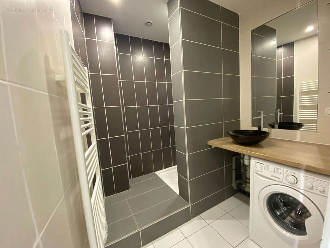 Appartement à LYON-7E
