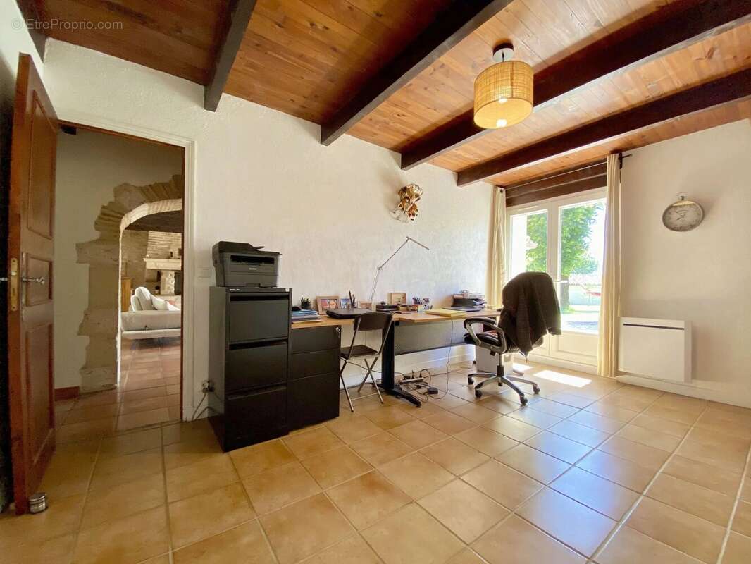 Maison à MONFLANQUIN