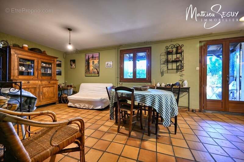 Maison à MORNANT