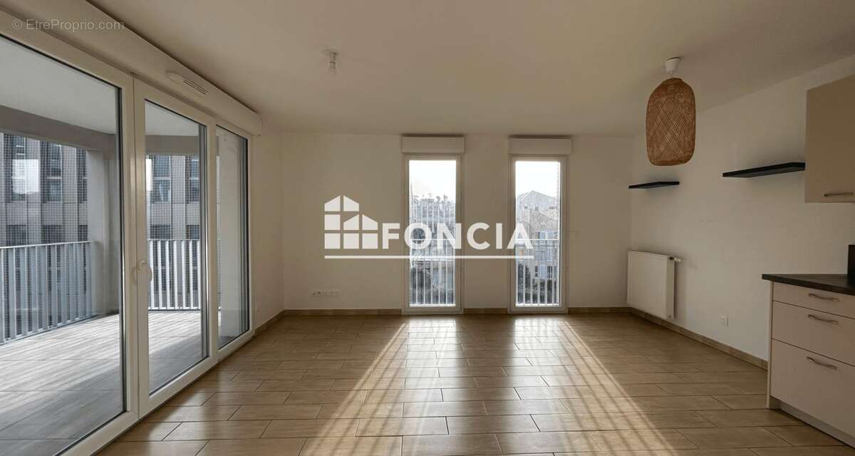 Appartement à BORDEAUX