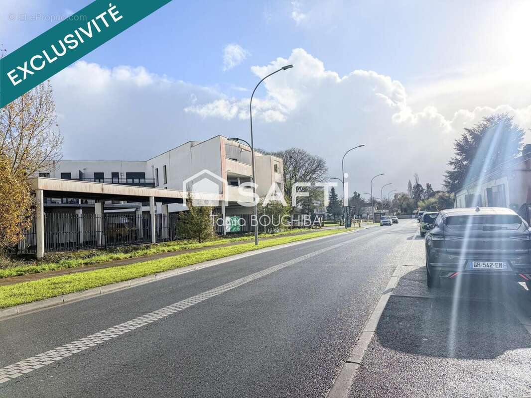 Photo 4 - Parking à VILLENAVE-D'ORNON