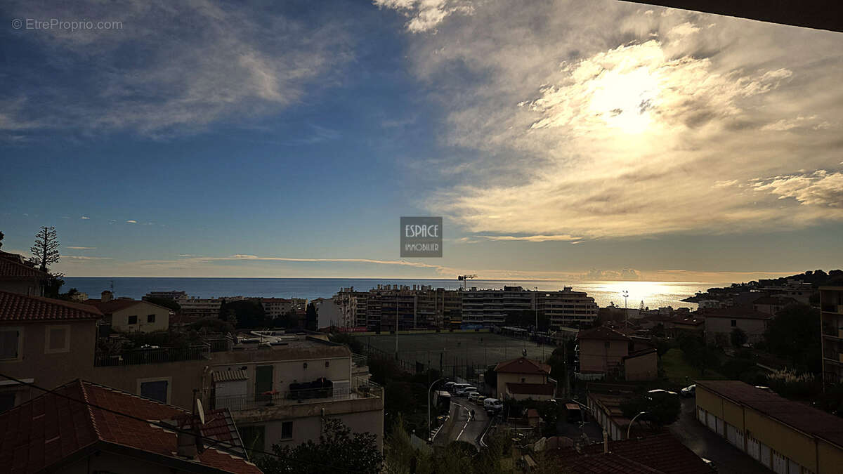 Appartement à ROQUEBRUNE-CAP-MARTIN