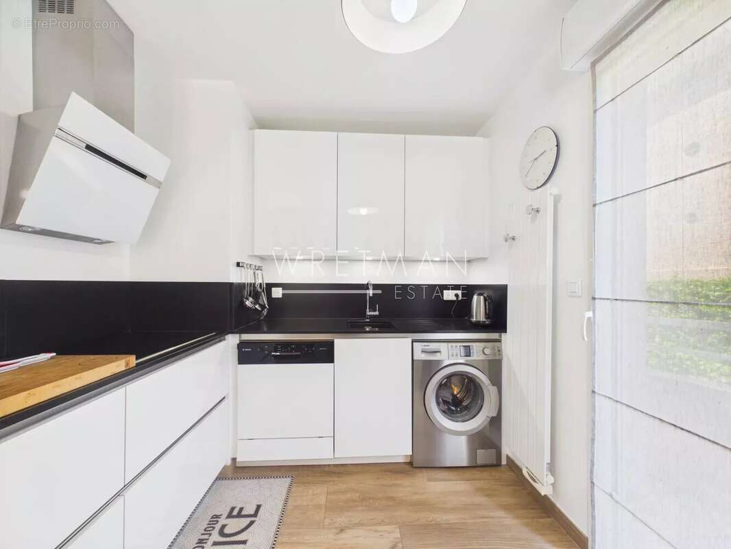 Magnifique appartement 3 pièces avec terrasse, aperçu mer et garage - Le Cannet - photo 9