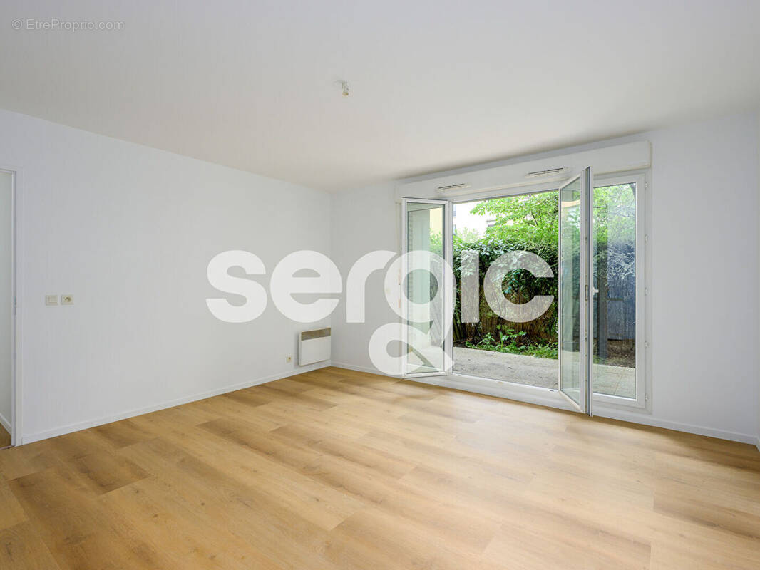 Appartement à VIGNEUX-SUR-SEINE