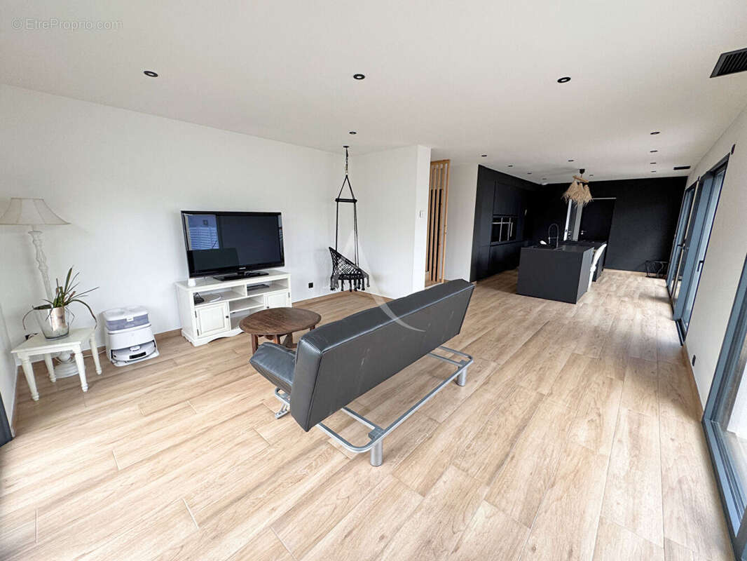 Maison à VILLELONGUE-DE-LA-SALANQUE